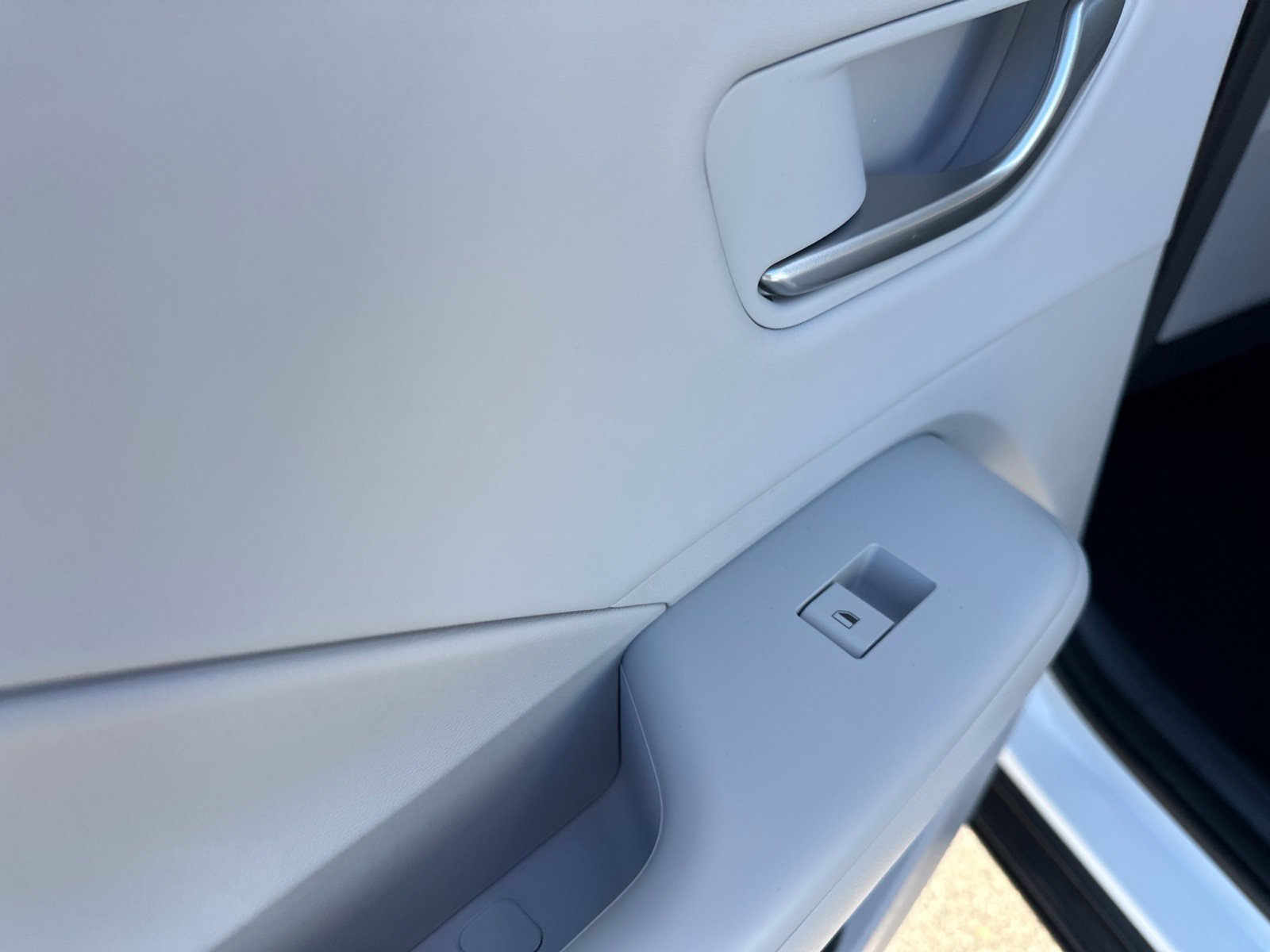 New 2027 White Hyundai SEL Premium AWD image 18