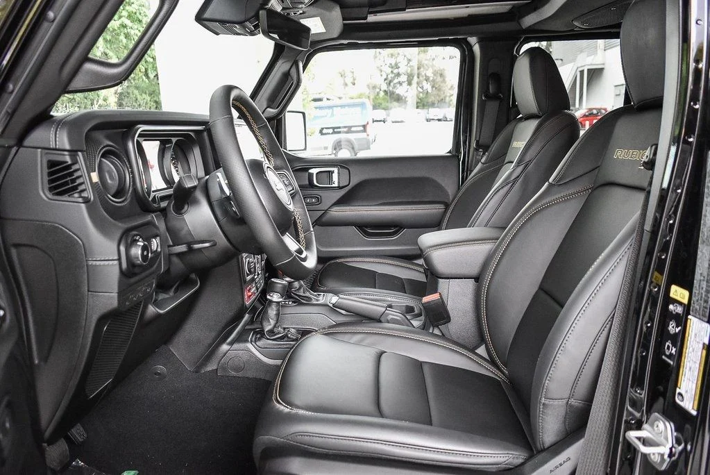 2025 Jeep Wrangler 4-Door Rubicon 392 Final Edition - Photo 16