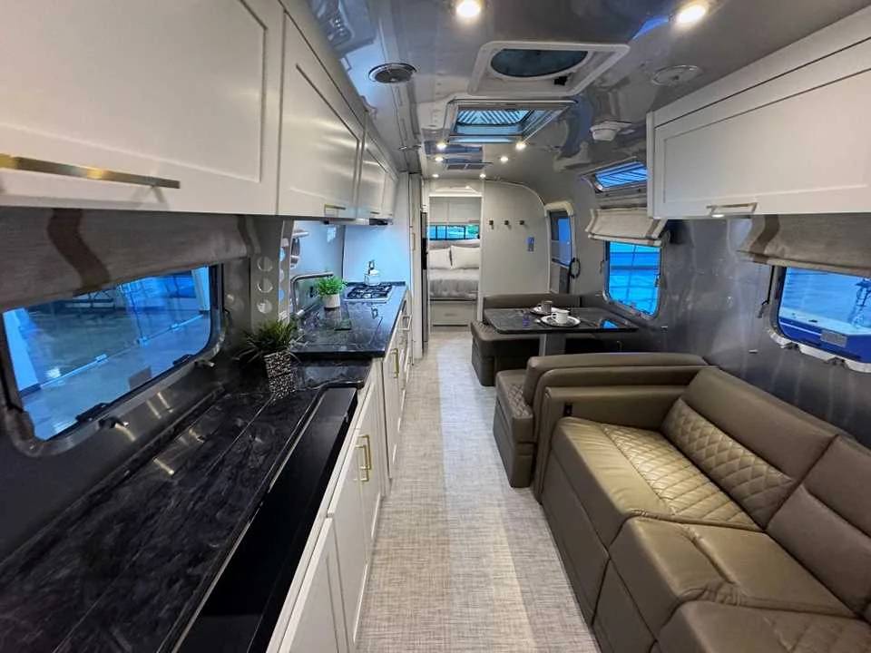 New 2026 SILVER AIRSTREAM  image 28