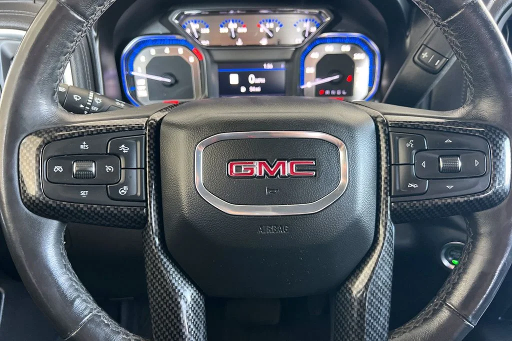 Used 2021 Gray GMC SLT image 27