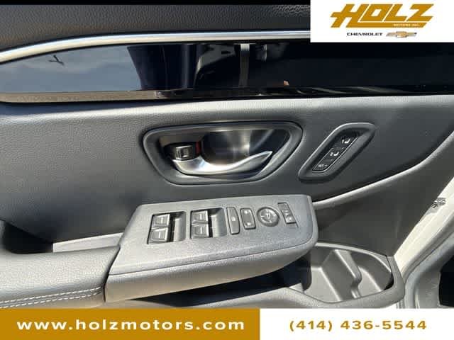 Used 2025 White Honda Touring image 24