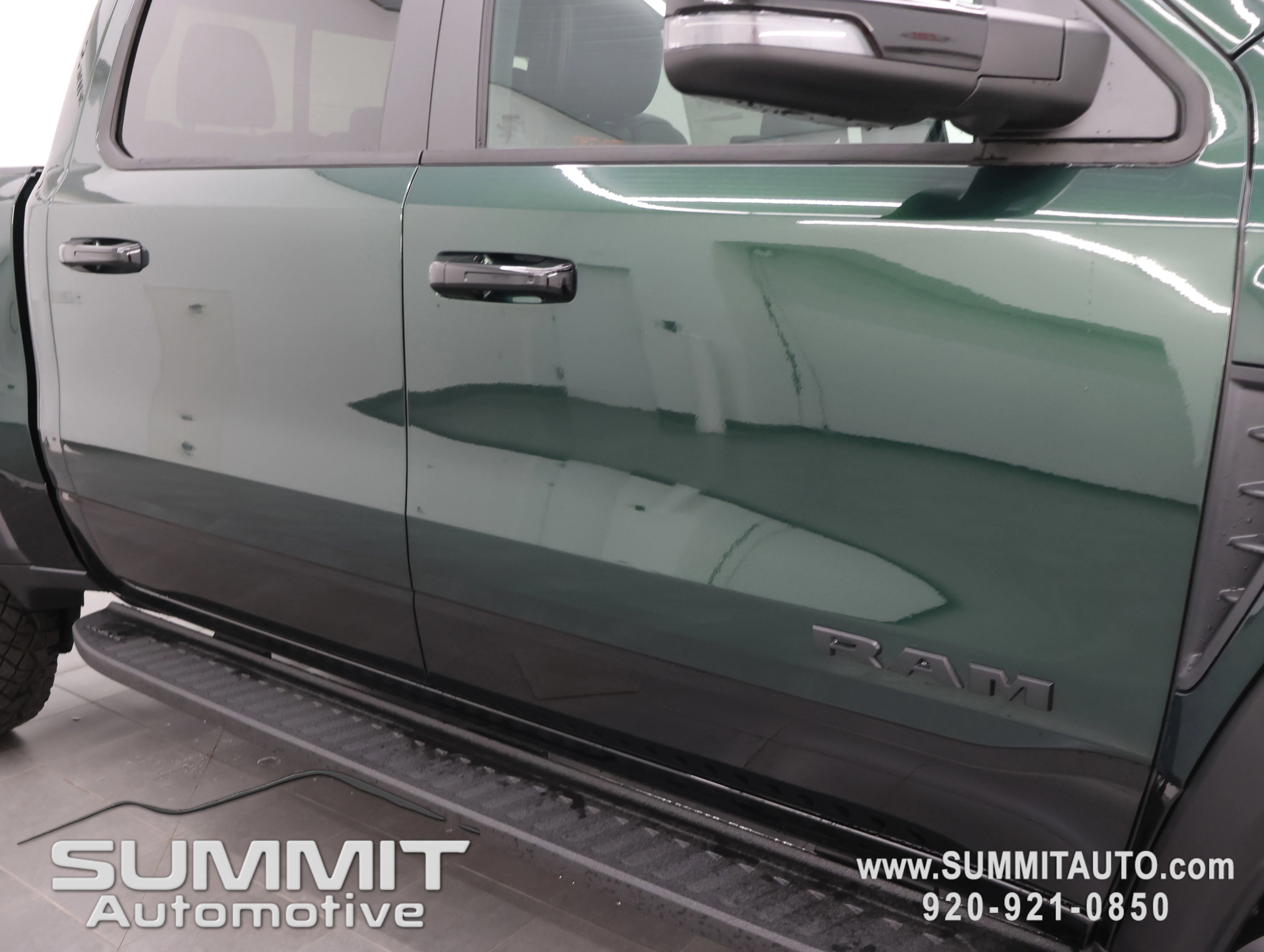 New 2026 Serrano-Green Metallic Exterior Paint RAM RHO image 30