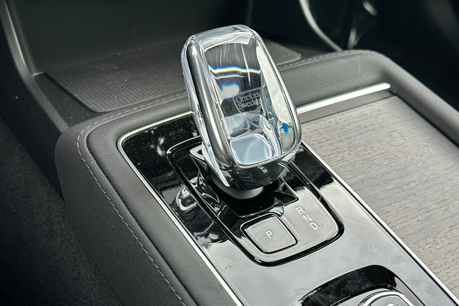 New 2026 Aurora Silver Volvo Ultra image 21