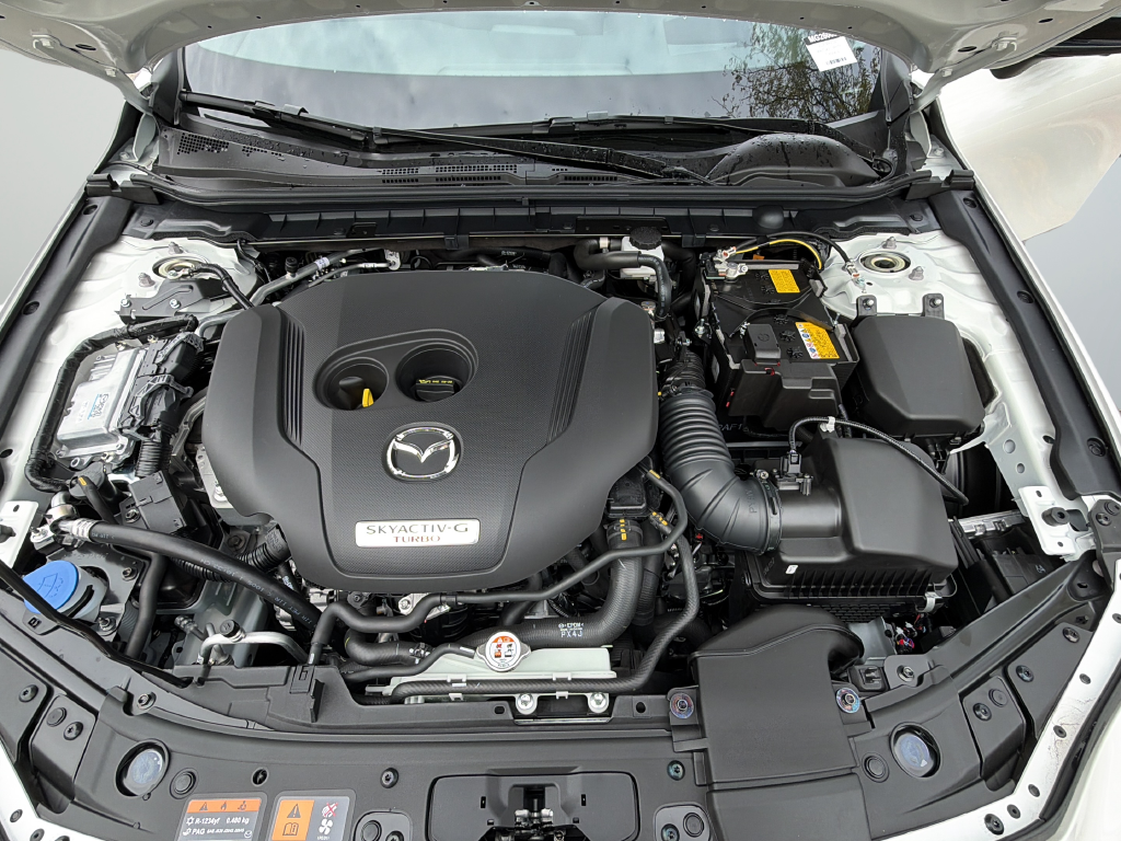 Certified Used 2026 White Mazda 2.5 Turbo Premium Plus image 23