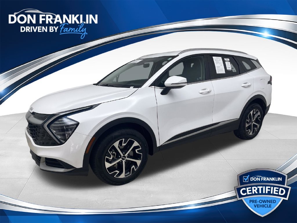 Used 2024 White Kia EX image 1