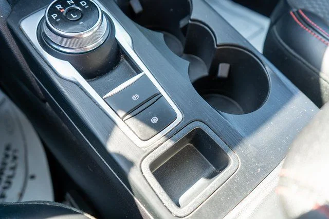 Used 2023 Gray Ford ST-Line image 30