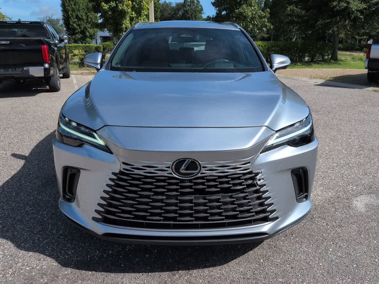 Used 2024 Iridium Lexus Premium Plus image 9