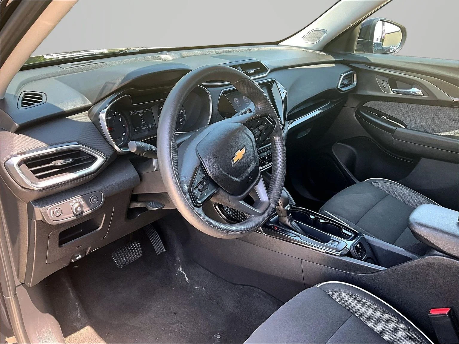 Used 2021 Black Chevrolet LT image 14