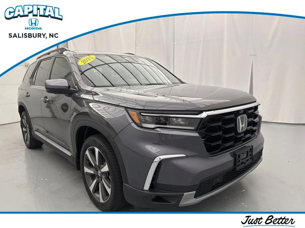 Used 2025 Gray Honda Elite image 1