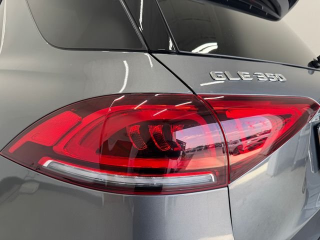 Used 2022 Gray Mercedes-Benz GLE 350 image 34
