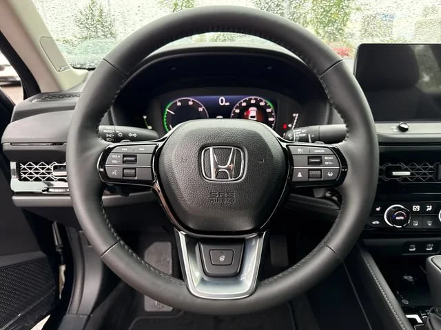New 2026 Meteorite Gray Metallic Honda Touring image 12