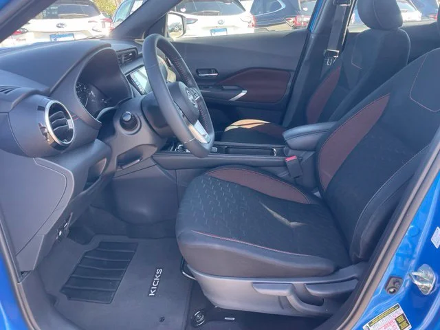 Used 2023 Blue Nissan SR image 14