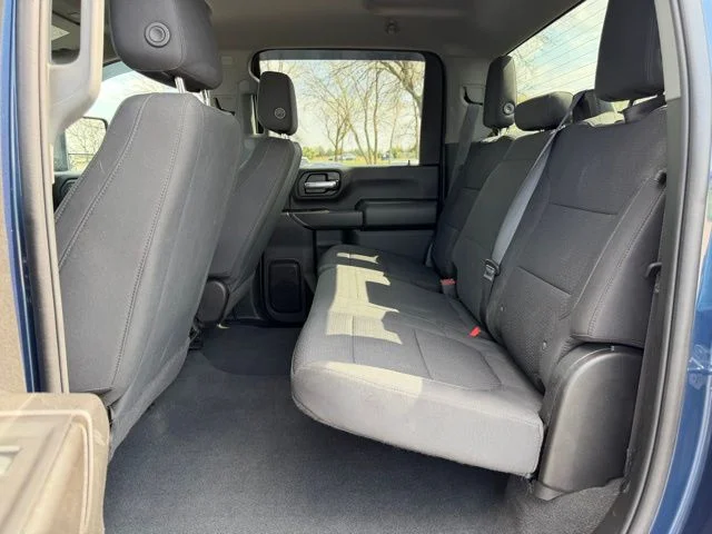 Used 2022 Blue Chevrolet Custom image 16