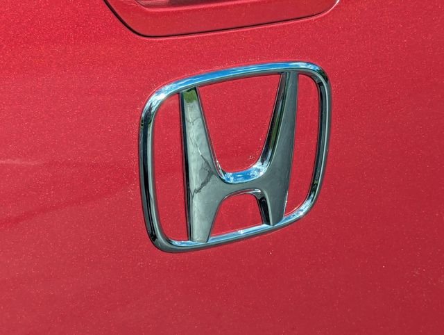 Used 2023 Radiant Red Metallic II Honda RTL image 26