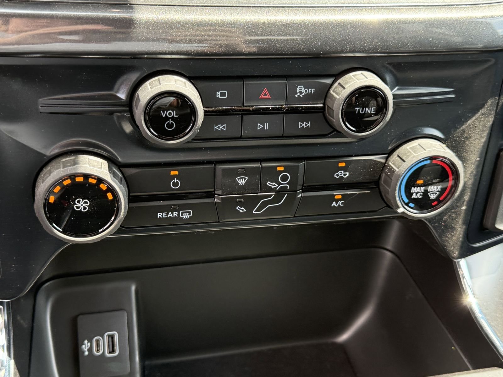 New 2026 Agate Black Metallic Ford STX image 19