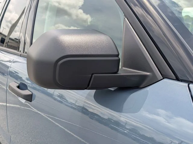 New 2026 Azure Gray Metallic Tri-Coat Ford Outer Banks® image 12
