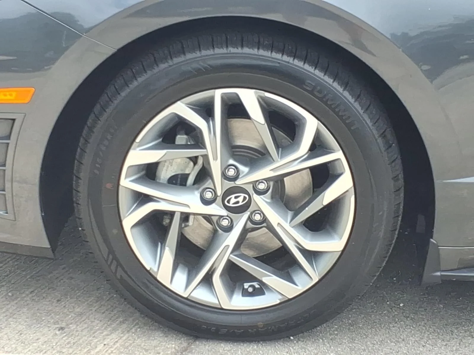 Used 2023 Portofino Gray Hyundai SEL image 4
