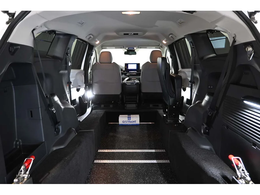 New 2026 WHITE Toyota LE Mobility Handicap Van image 22