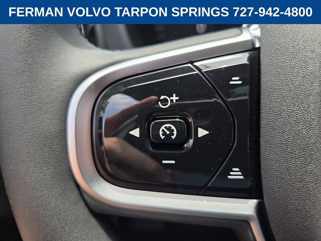 New 2026 Crystal White Volvo Plus image 31