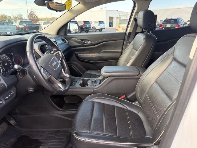 Used 2022 WHITE FROST TRICOAT GMC Denali image 11