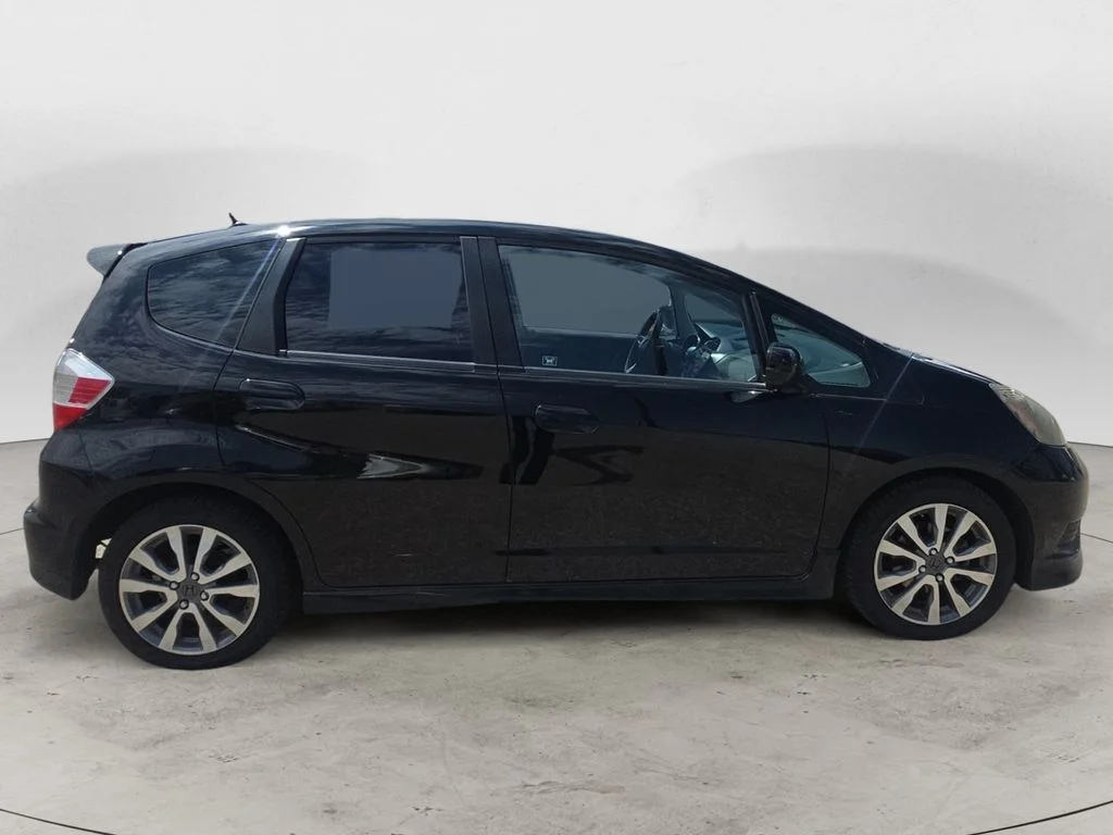 Used 2013 Black Honda Sport image 6