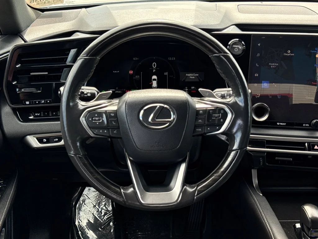 Used 2025 White Lexus 350h F SPORT Design image 14