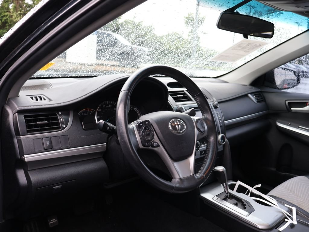 Used 2014 Gray Toyota SE Sport image 9