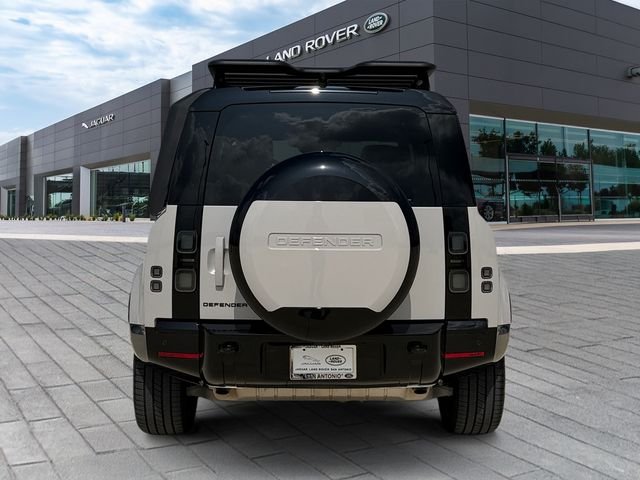 Certified Used 2026 Gray Land Rover X-Dynamic SE image 4