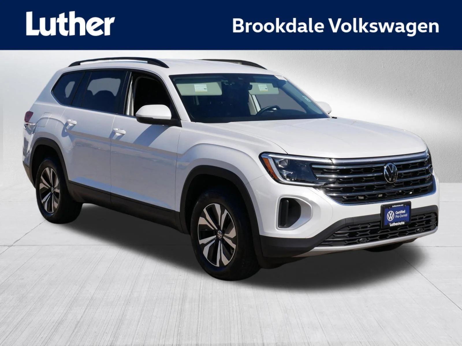 2026 Volkswagen Atlas 2.0T SE 4MOTION's photo