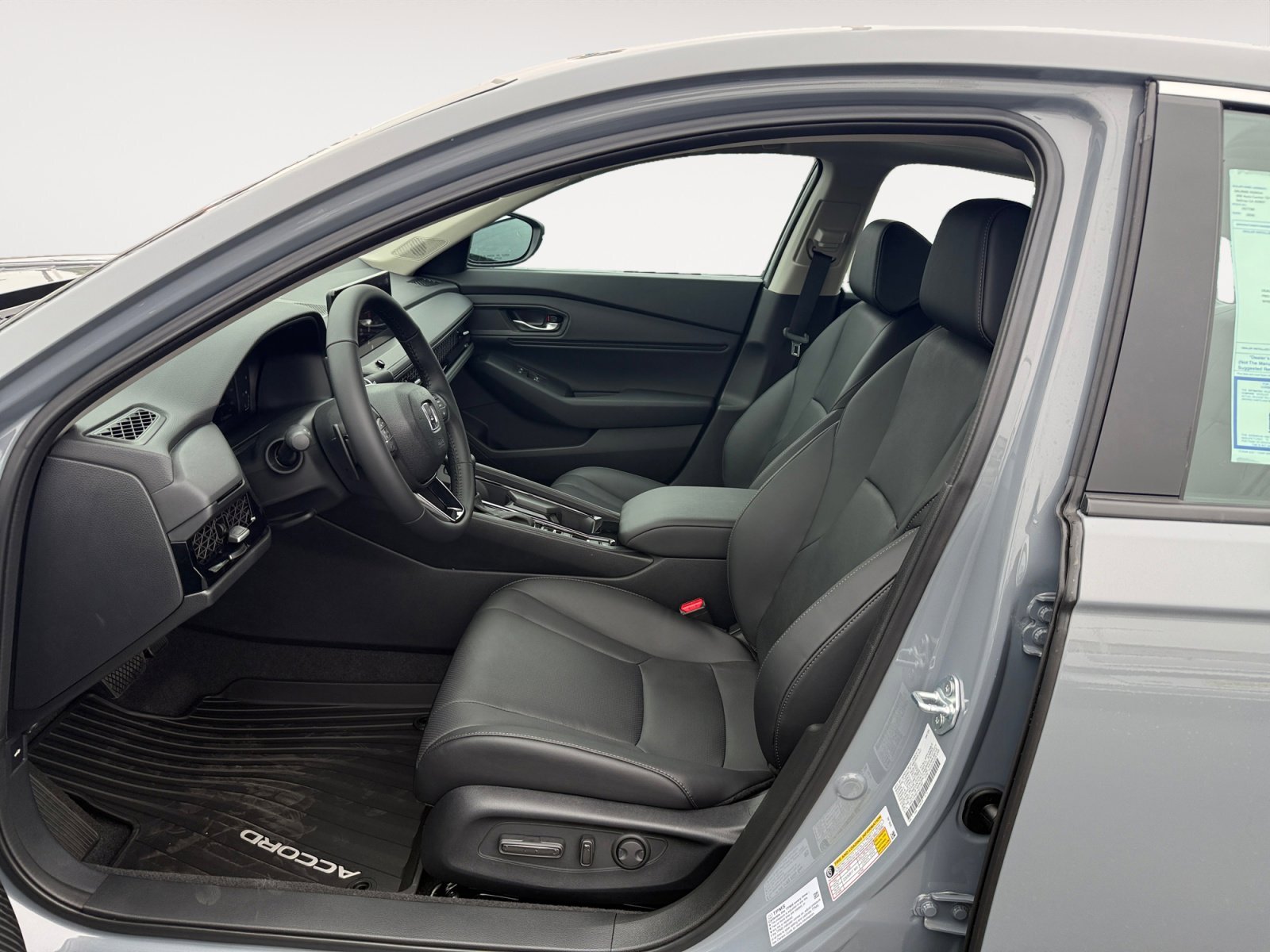 New 2026 Urban Gray Pearl Honda EX-L image 10