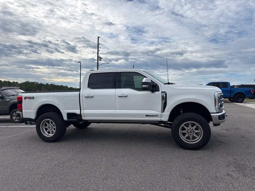 Used 2024 White Ford King Ranch image 1