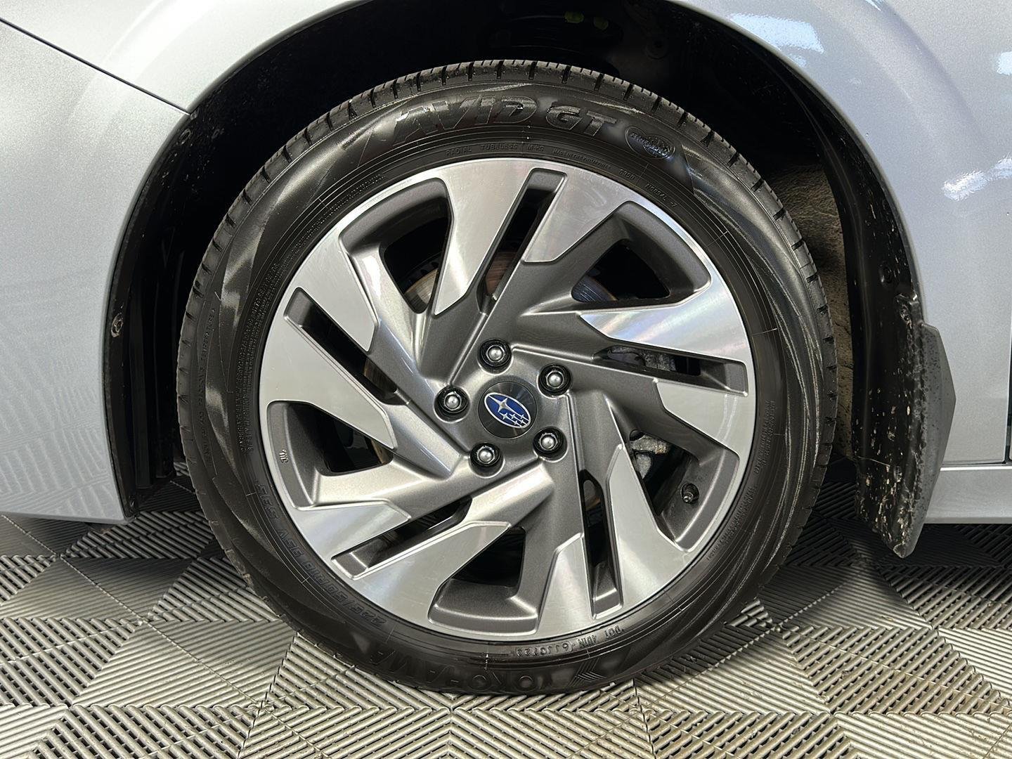 Used 2024 Ice Silver Metallic Subaru Touring XT image 7