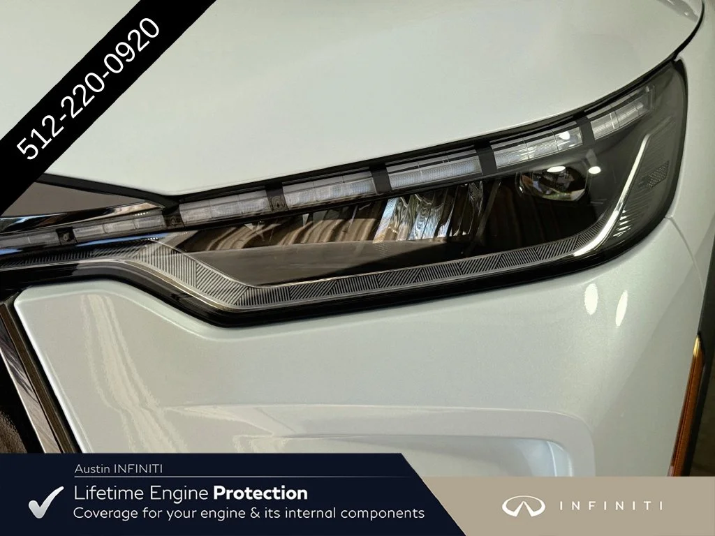 New 2027 White INFINITI Autograph image 41