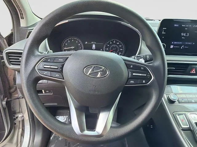 Used 2022 Silver Hyundai SEL image 26