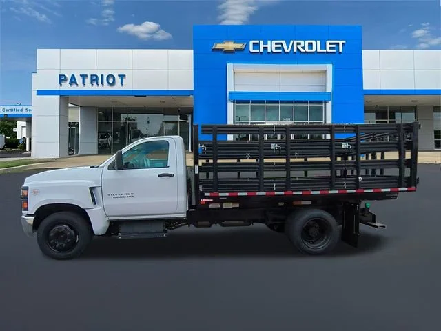 New 2024 Summit White Chevrolet Work Truck image 8