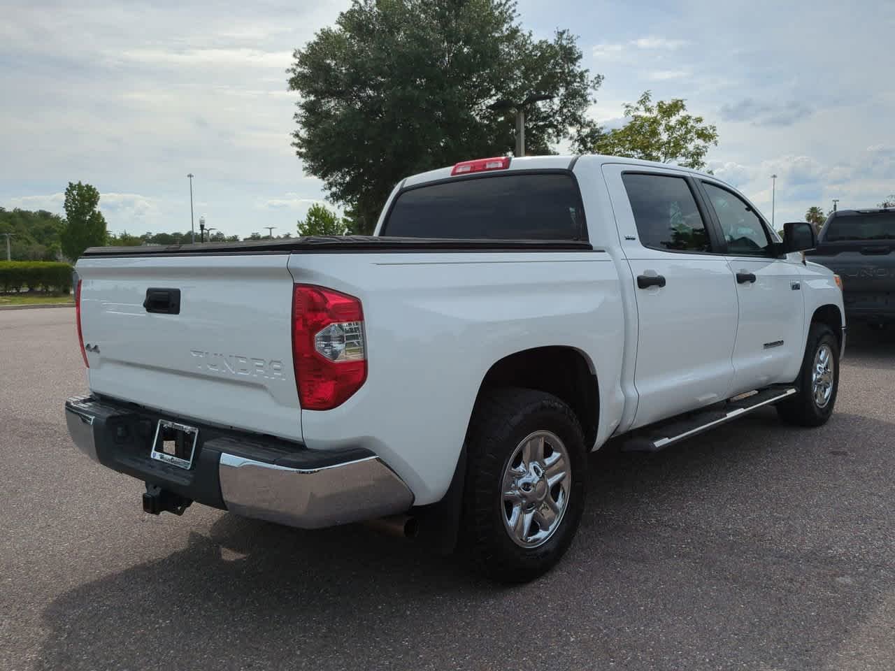 Certified Used 2017 Super White Toyota SR5 image 6