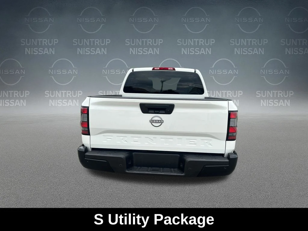 Used 2025 White Nissan S image 9