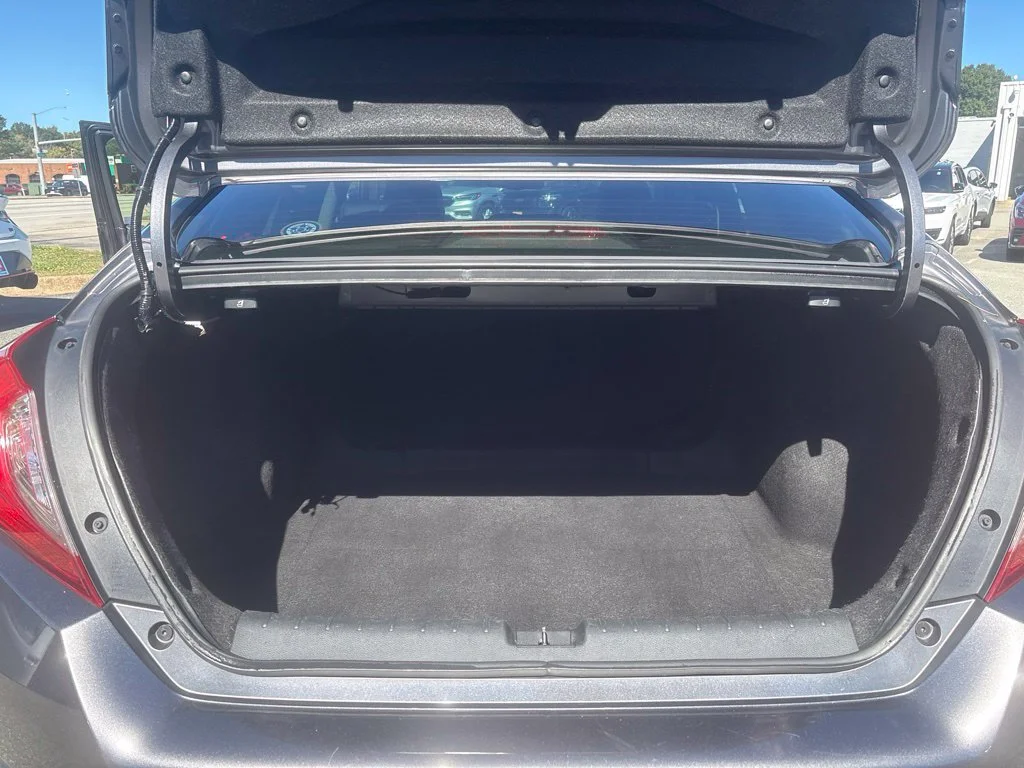 Used 2018 Gray Honda EX-L image 25