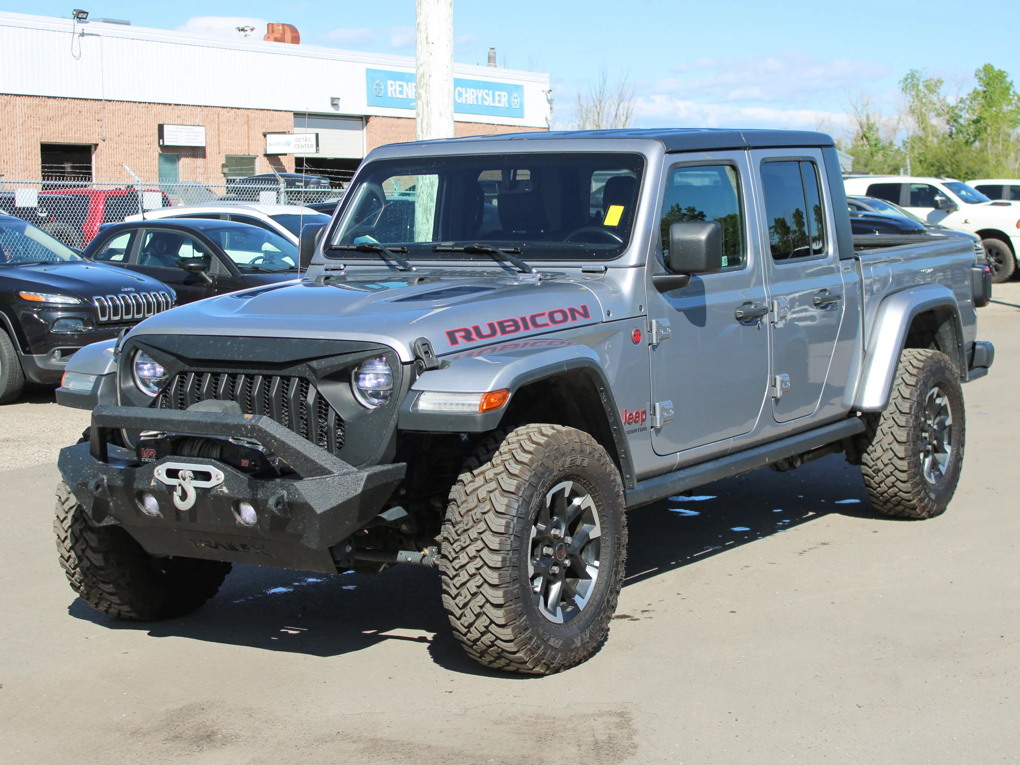 Certified Used 2020 Silver Jeep Rubicon * One Owner | V6 | Trailer Tow | Heated Seats | Alpine | Apple CarPlay | Diff Locks image 10