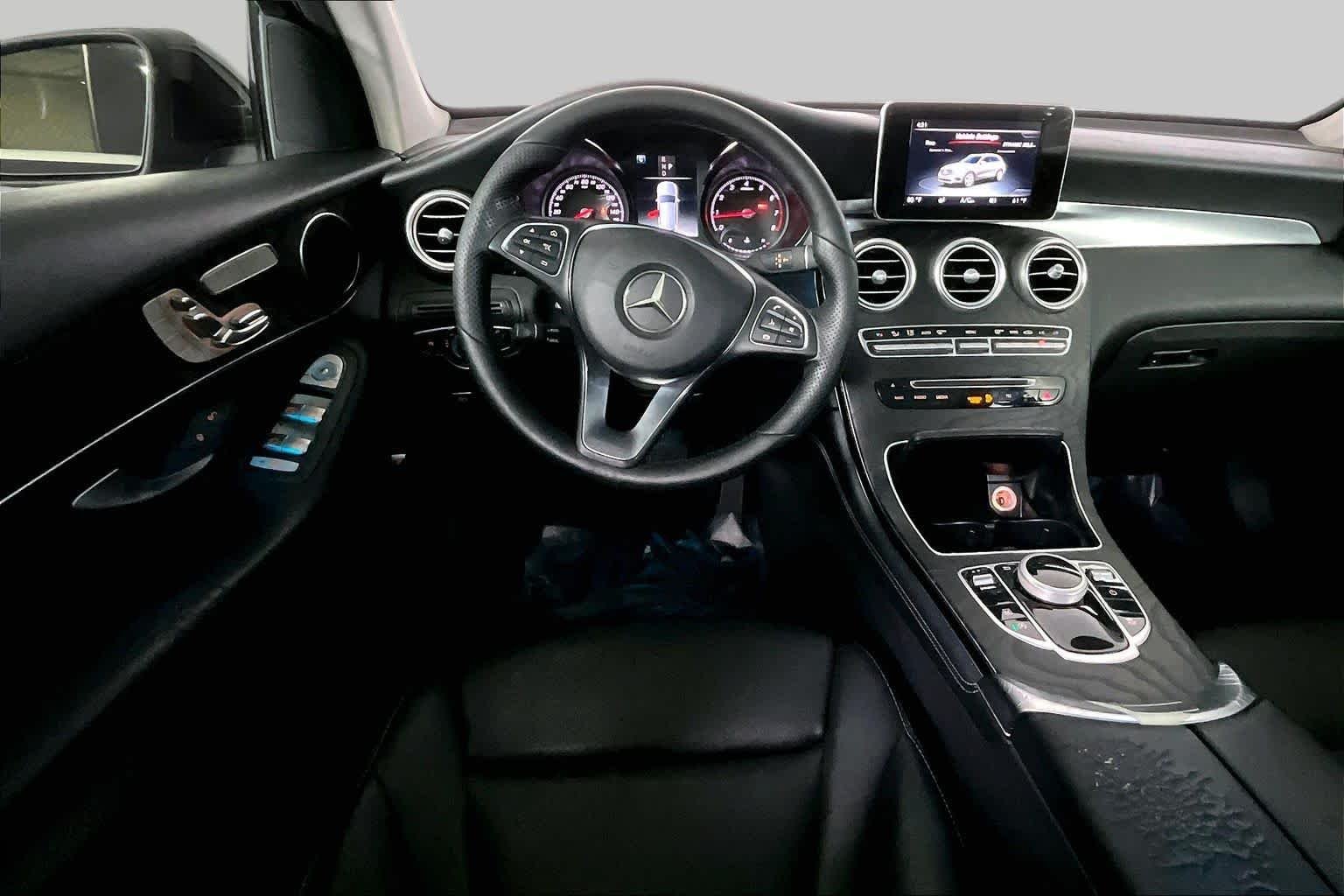 Used 2018 Black Mercedes-Benz GLC 300 image 6