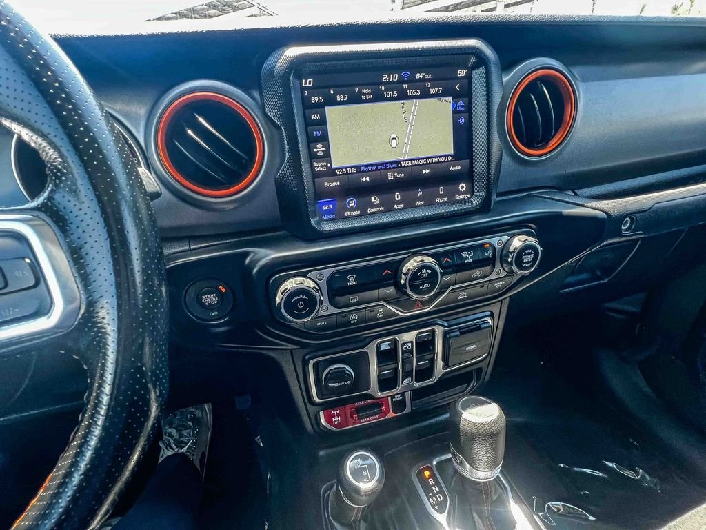 Used 2021 Green Jeep Mojave image 22