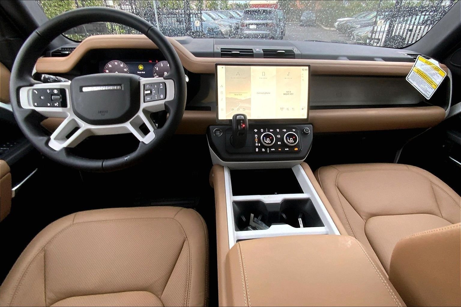 New 2026 Fuji White Land Rover S image 5