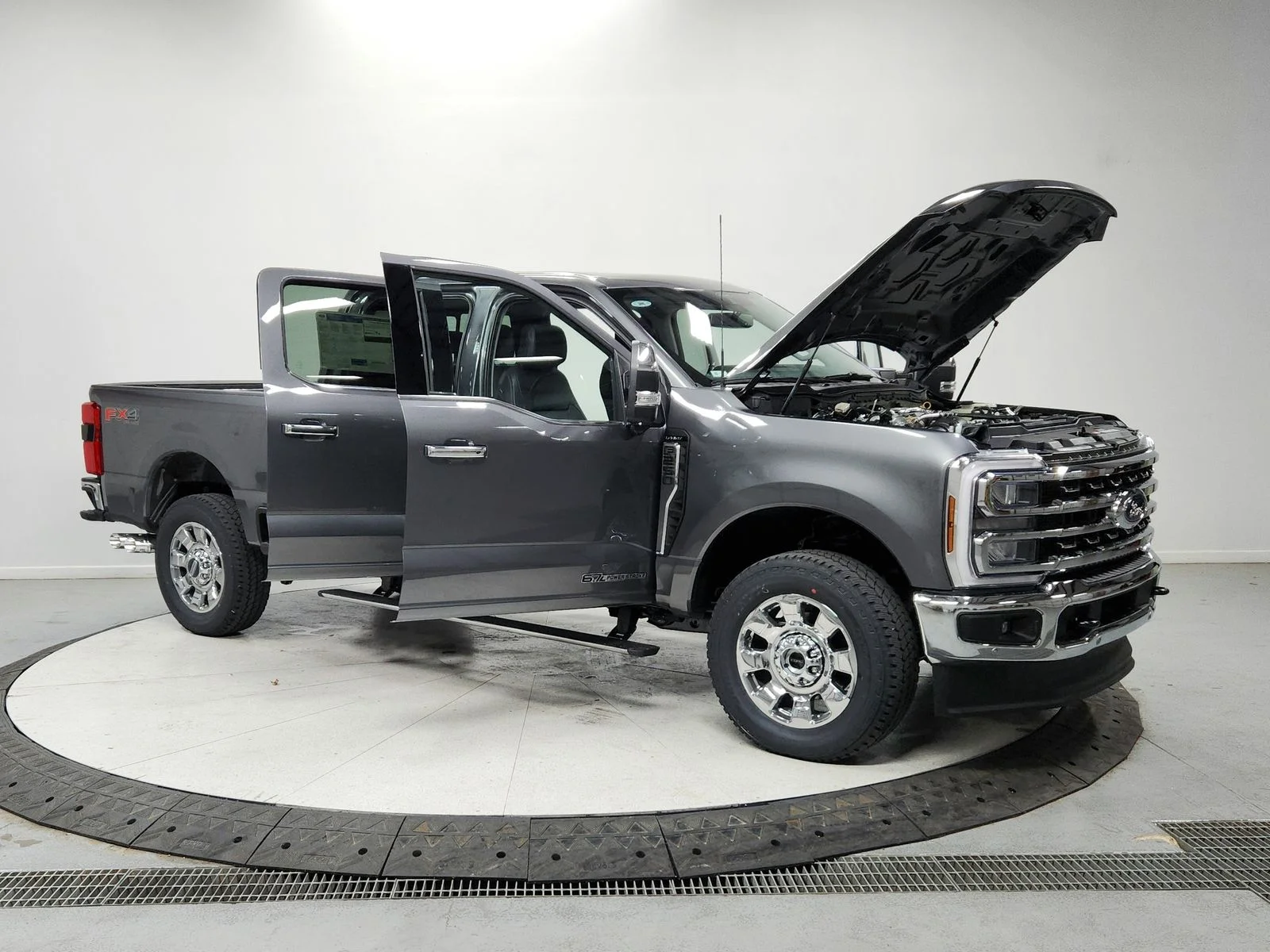 New 2026 Carbonized Gray Metallic Ford F-250® Lariat® image 9