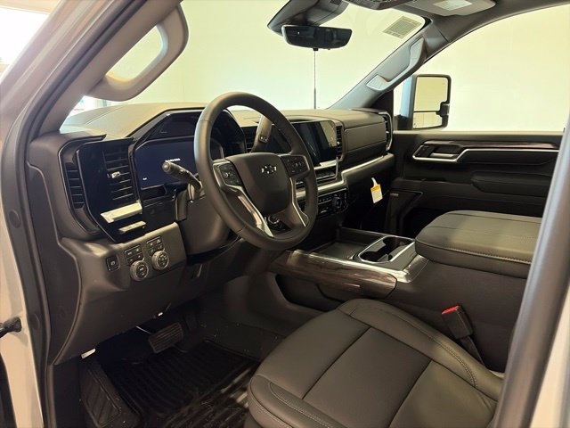 2026 Chevrolet Silverado 2500 HD LTZ - Photo 11