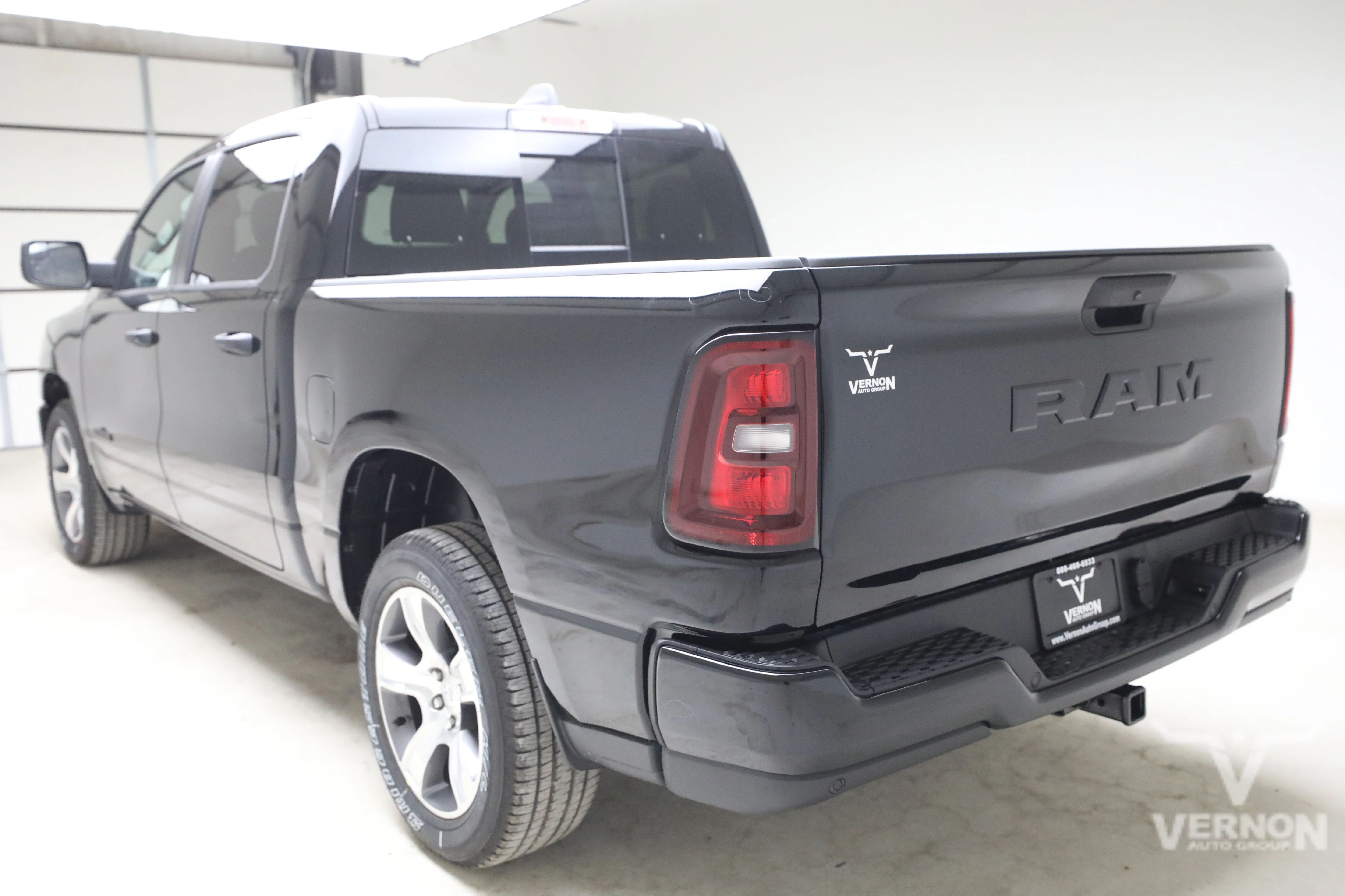 New 2026 Ram 1500 Express Crew Cab 2WD