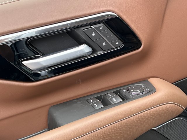2027 Chevrolet Tahoe High Country - Photo 18