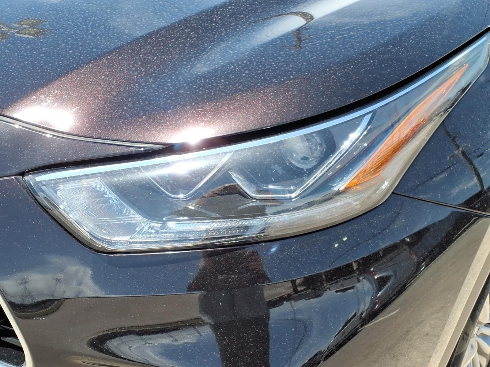 2021 Toyota Highlander Hybrid Platinum Black at Mac Haik CDJR North Houston