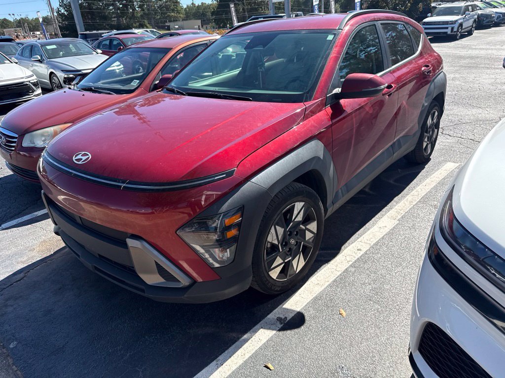 Used 2024 Red Hyundai SEL image 1