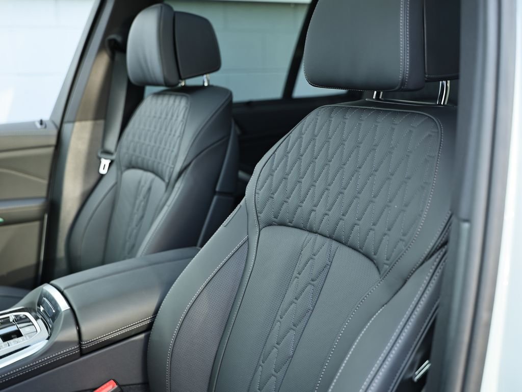 New 2026 Brooklyn Grey Metallic BMW xDrive50e image 20