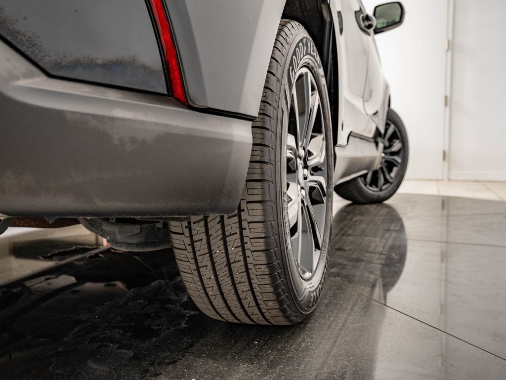 Used 2019 Agate Black Metallic Ford Titanium image 53